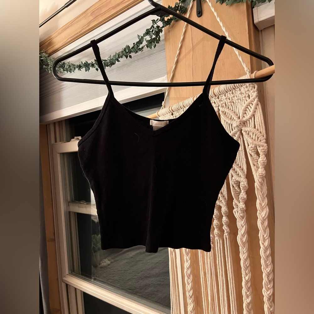 Black tank top perfect for layering!